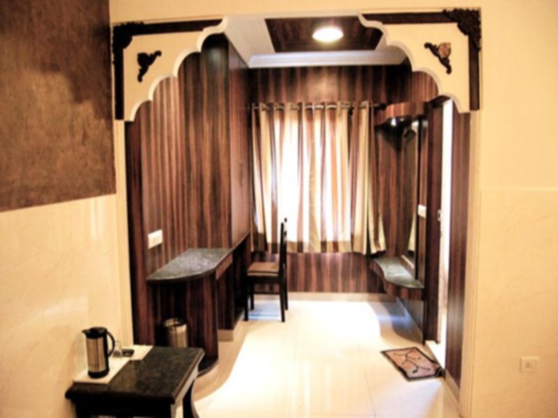 מלון Kukas Amanda Crown Jaipur מראה חיצוני תמונה