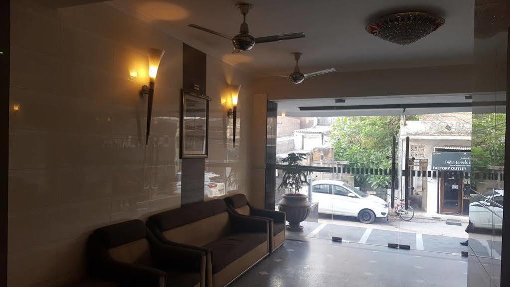 מלון Kukas Amanda Crown Jaipur מראה חיצוני תמונה