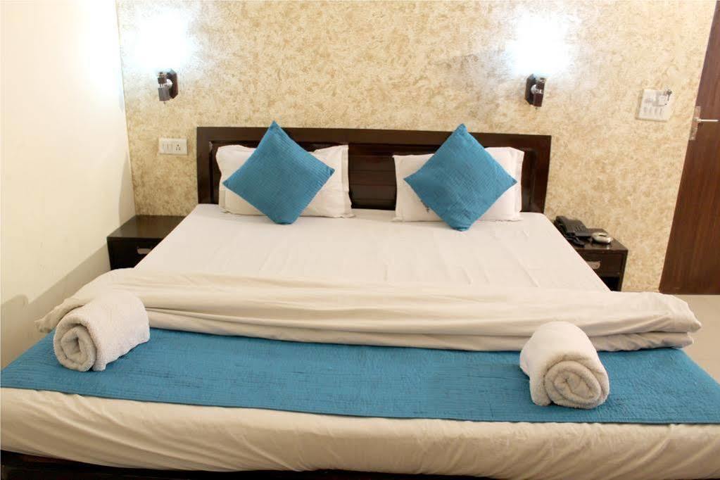מלון Kukas Amanda Crown Jaipur מראה חיצוני תמונה